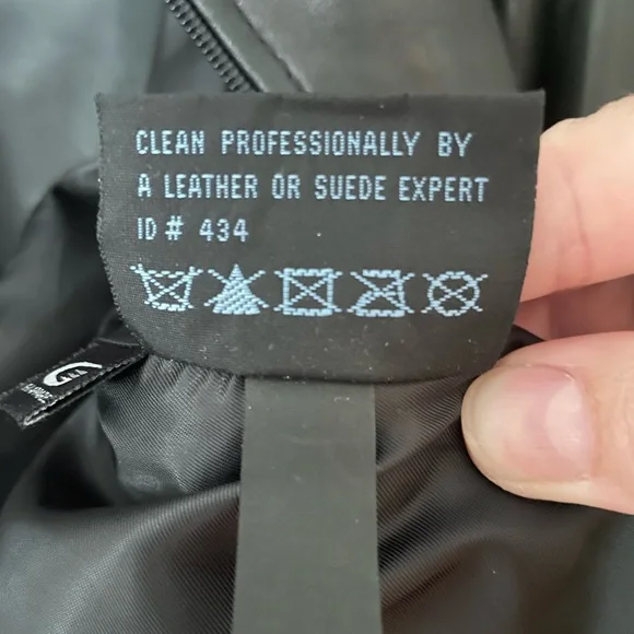 Kenneth Cole Reaction Black Leather Jacket - Picture 5 of 13